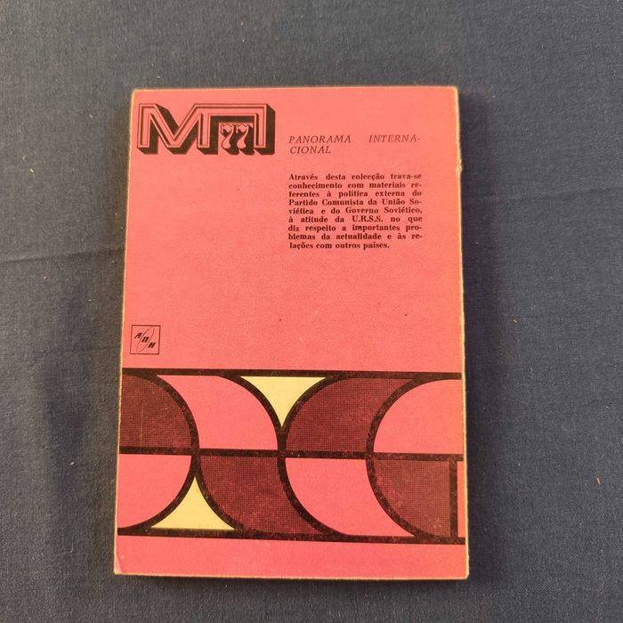 K. Iuriev - A língua da paz é a língua da razão