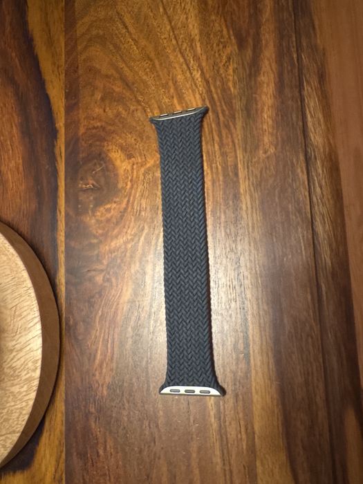 Bracelete solo entrançada apple meia noite (preta) de 42mm - tamanho 5