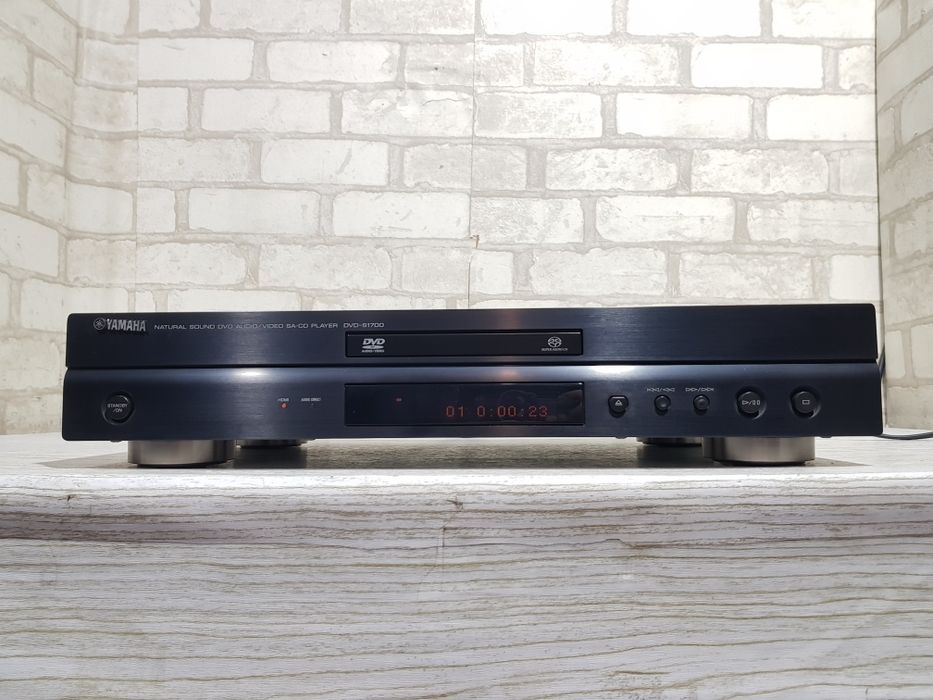 Програвач DVD/CD дисків YAMAHA DVD-S1700, б/у з Німеччини