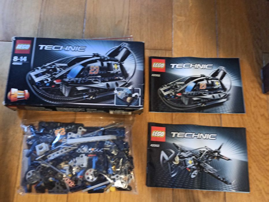 Lego Technic 42002 2 pojazdy