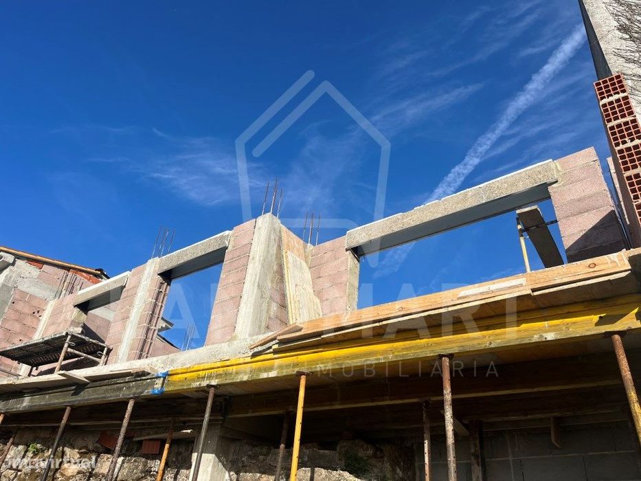 Moradia T2 em Construção, Centro de Turquel