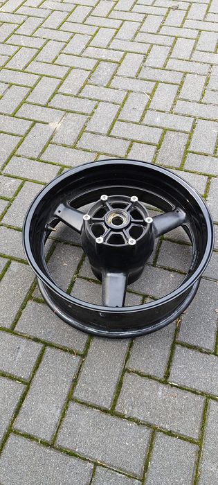 Felga Yamaha tylna FJR1300
