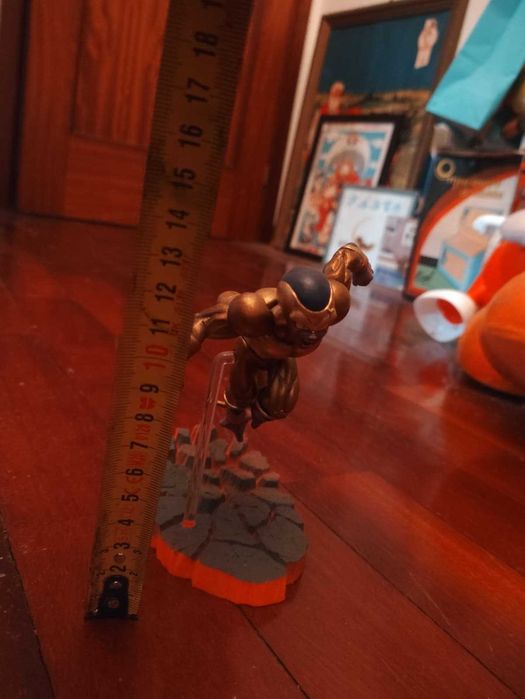 Figura Golden Freeza - Dragon Ball Super