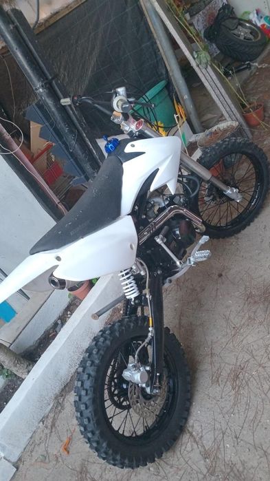 Moto malcor xlz 125 e pitbike 125
