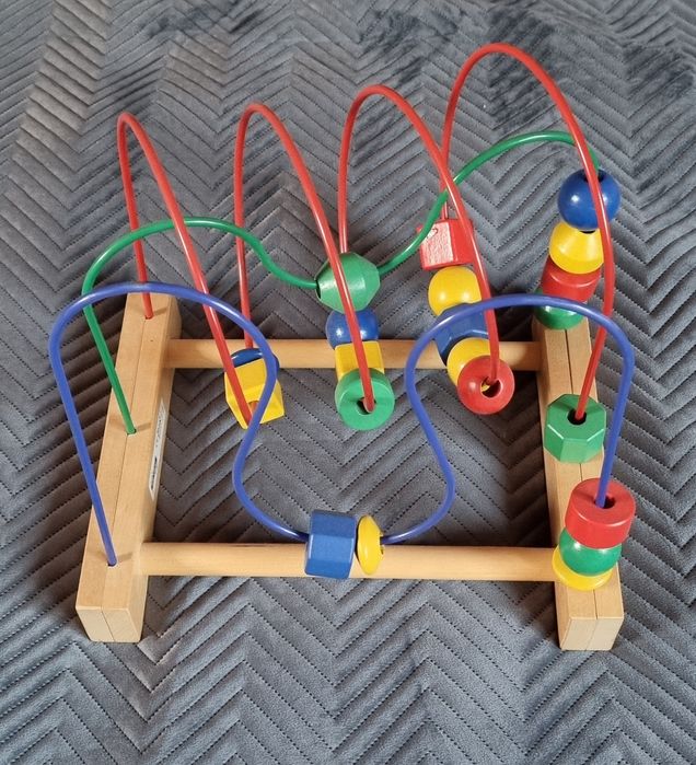 Kostka i duże liczydło