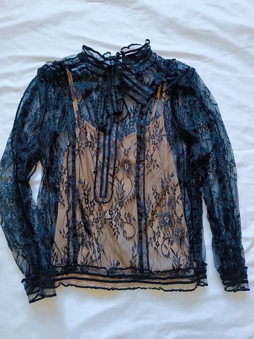 ASOS / Czarna koronkowa koszula z drapowaniem żabot kokardka / XS 34