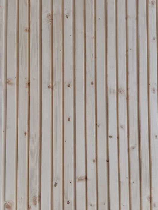 Fachada / Ripado casquinha branca triplex