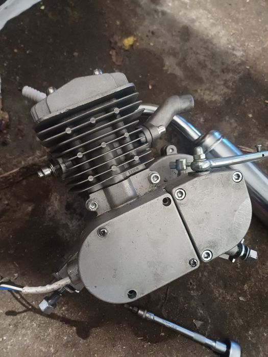 Silnik spalinowy 80cc do rowera
