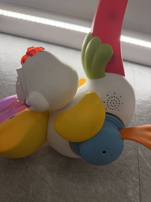 Продам іграшку каталку «Пелікан» + подарунок