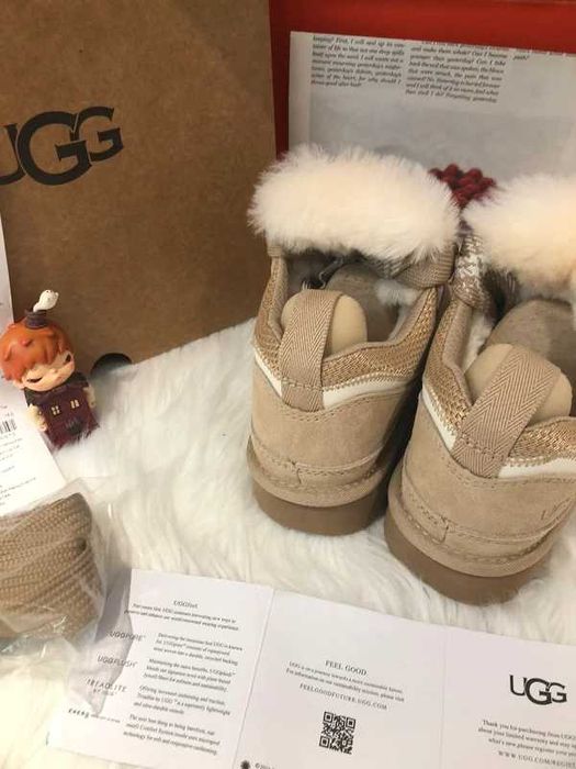 Buty śnieżne Ugg Lowmel R.37