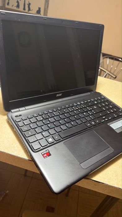 Acer Aspire E1 522