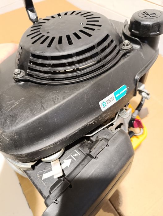 Silnik Honda 135cm do kosiarki spalinowej STIGA MULTICLIP 50S.