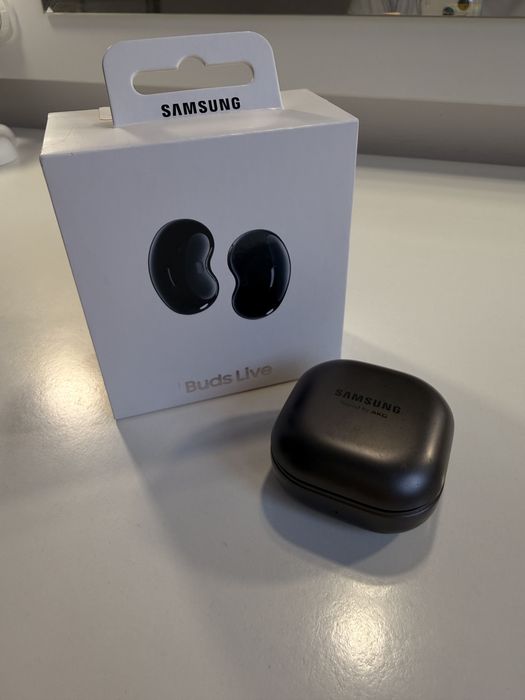 Słuchawki bezprzewodowe Samsung Galaxy Buds Live