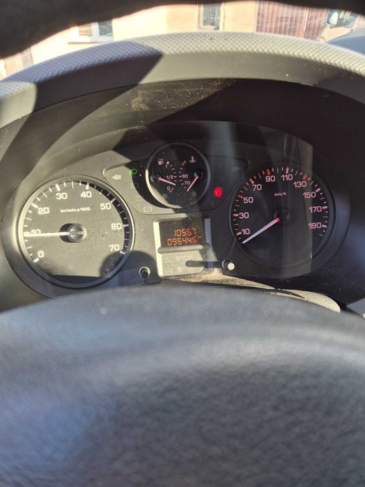 Peugot Partner blaszak 3 osobowy