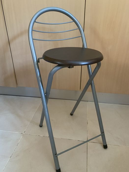 Bancos de cozinha altos