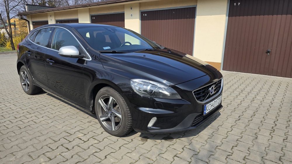 Volvo V40 model D2 kombi bezwypadkowe