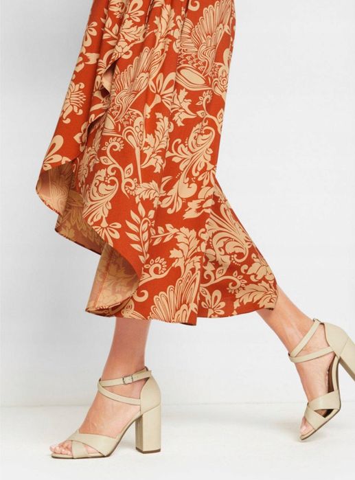Nowa sukienka boho 46