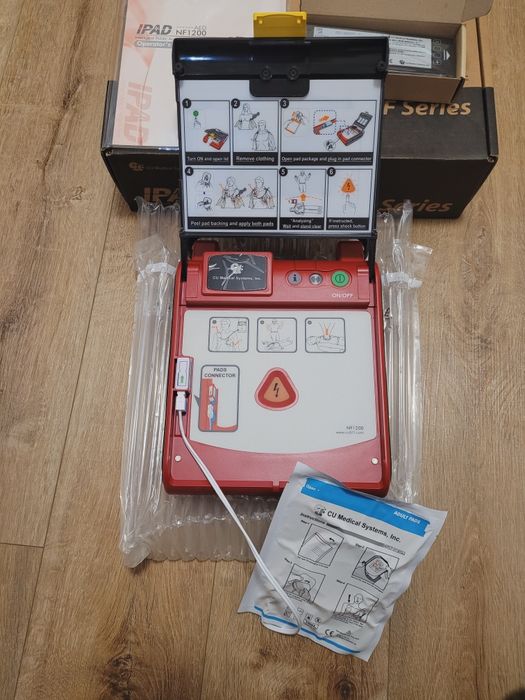 Defibrylator NF-1200 NF1200 AED CU Medical Systems nowy
