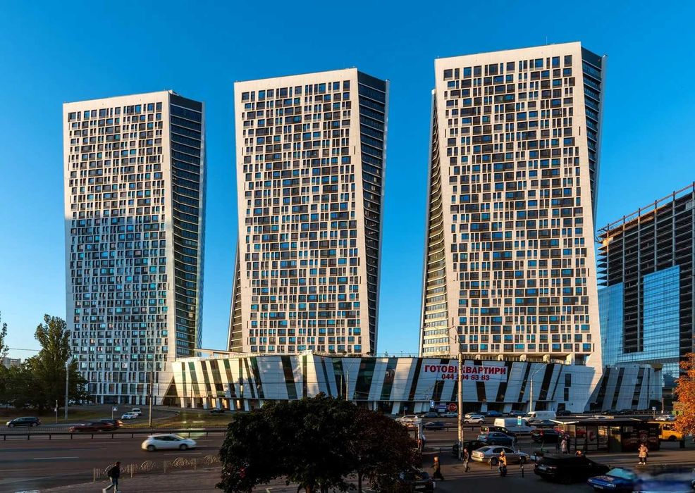 Видова 3-кім, 111 м2, метро КПІ, ЖК Manhattan, Центр, Берестейський 11