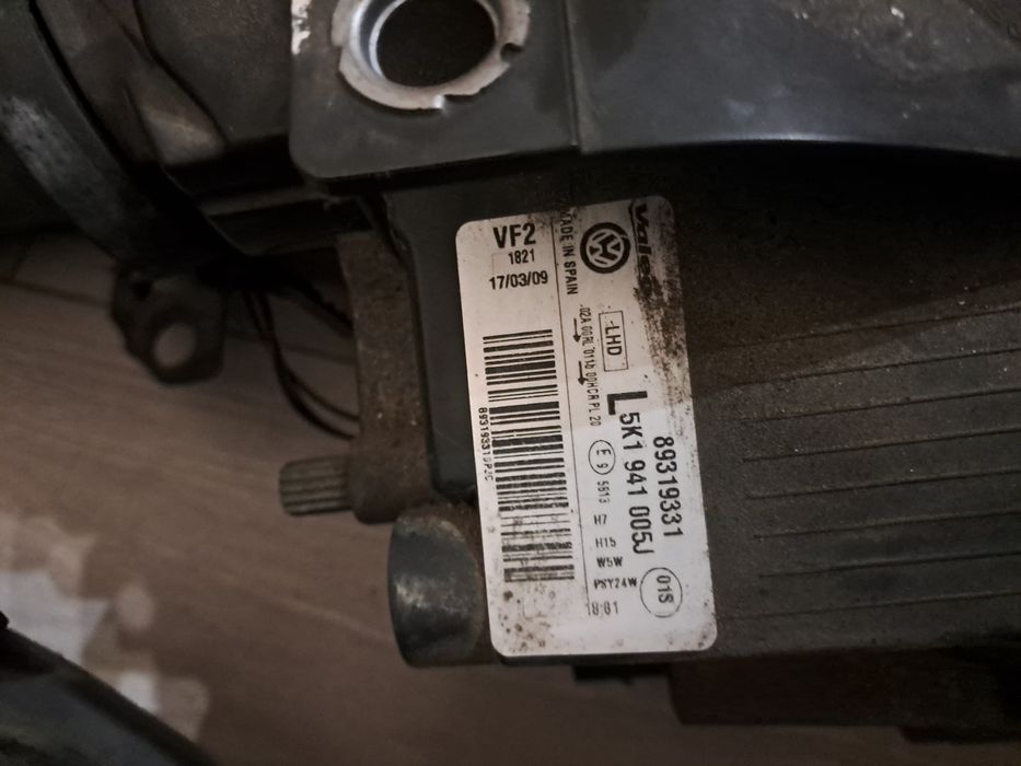 Lampa przód przednia prawa lewa Volkswagen Golf 6 VI