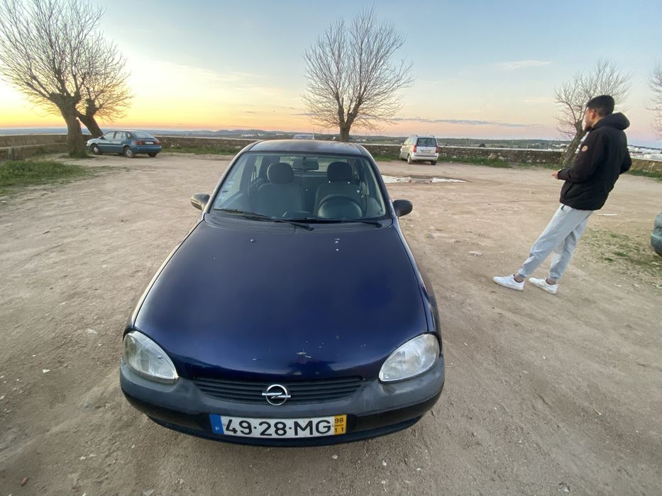 Carro em bom estado