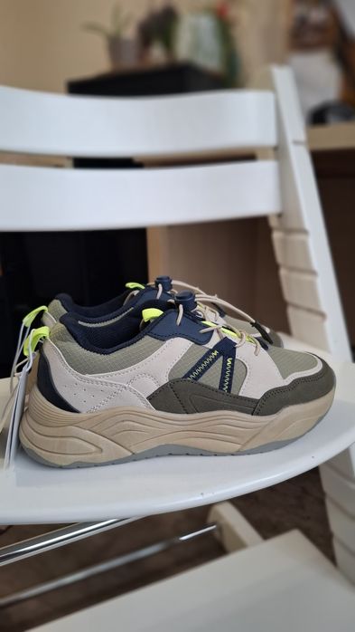 Кросівки для хлопчика 35 розмір