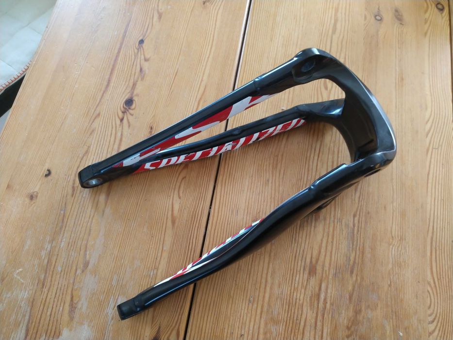 Wahacz Specialized Demo 8 2013 , 150x12mm 26"