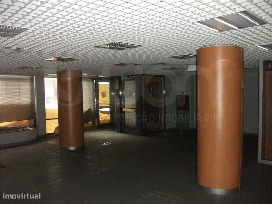Espaço Comercial - Estrela, Lisboa