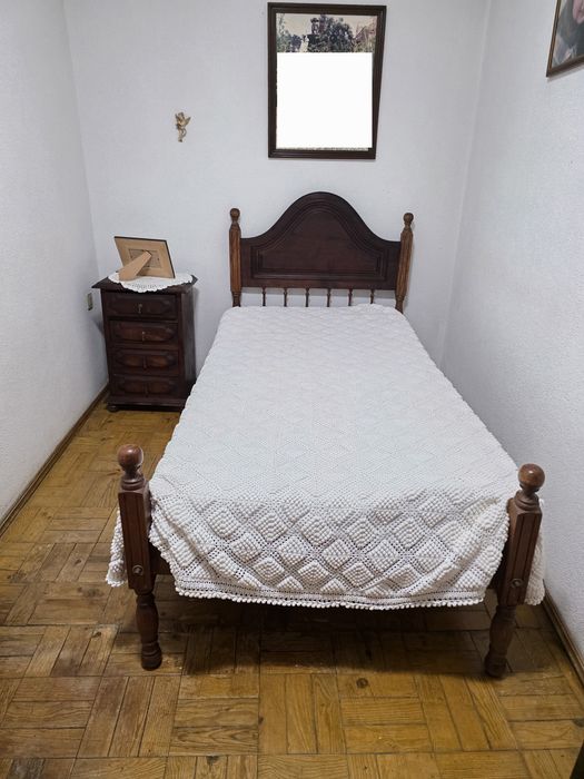 Moveis antigos em bom estado