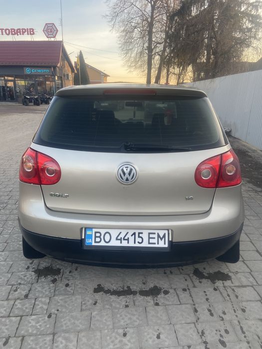 Volkswagen Golf 5