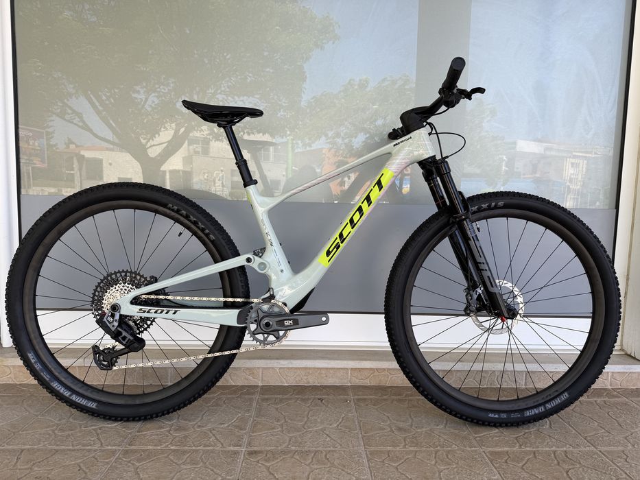 Bicicleta Scott Spark RC - PROMOCAO - rodas carbono