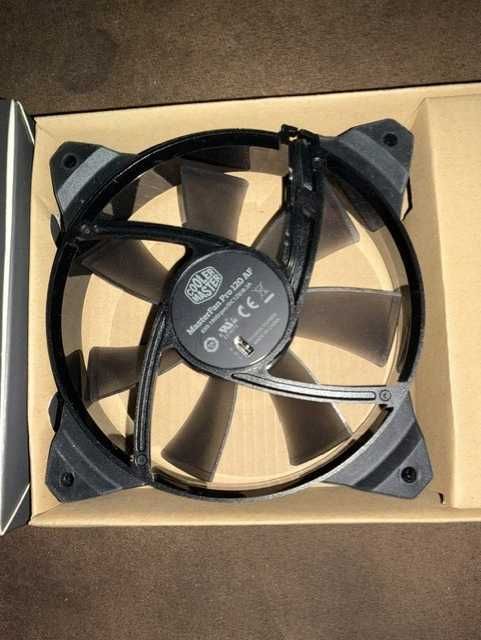 Ventilador Cooler Master MasterFan Pro 120mm PWM