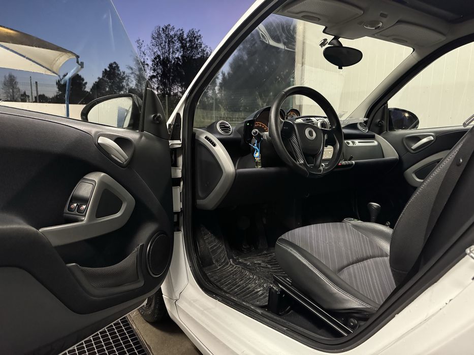 Smart fortwo 1.0 totalmente impecavel leiam texto