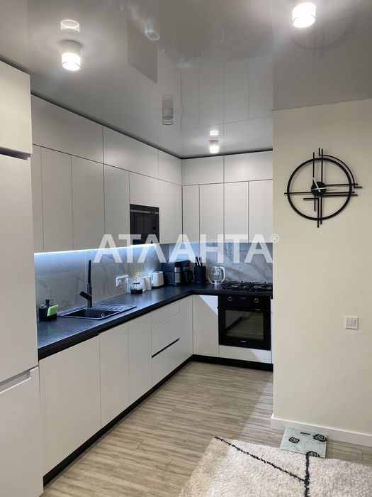 Квартира з дизайнерським ремонтом в ЖК Avalon Zelena Street