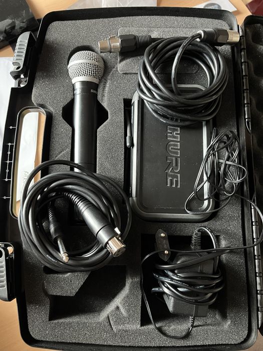 Mikrofon Shure PG58 + PGX4 Receiver + kable
