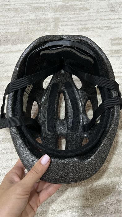 Продам шолом 46-53 см