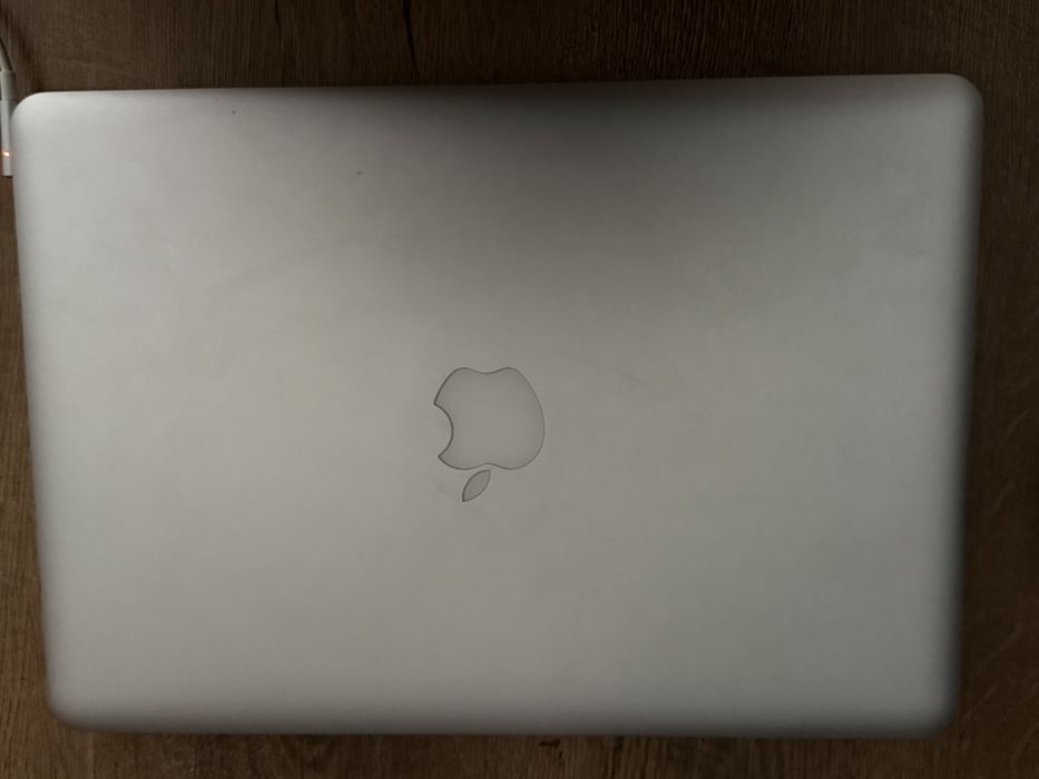MacBook Pro 2012 13cali srebrny