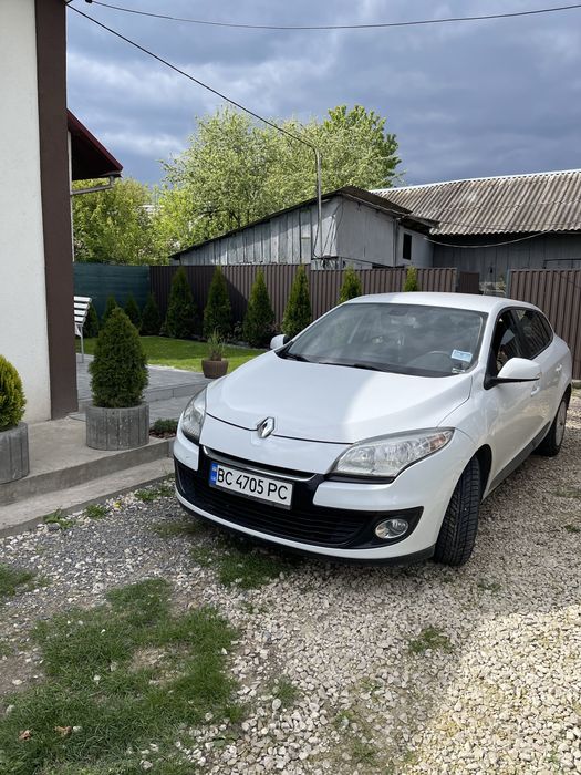 Продам автомобіль Renault megane
