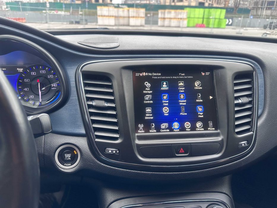 Chrysler 200S 3.6 2015 газ/бенз