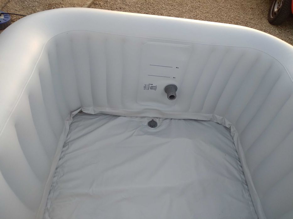 Spa Basen Z Hydromasażem Lite Orbit 158Cm 4Os 650L
