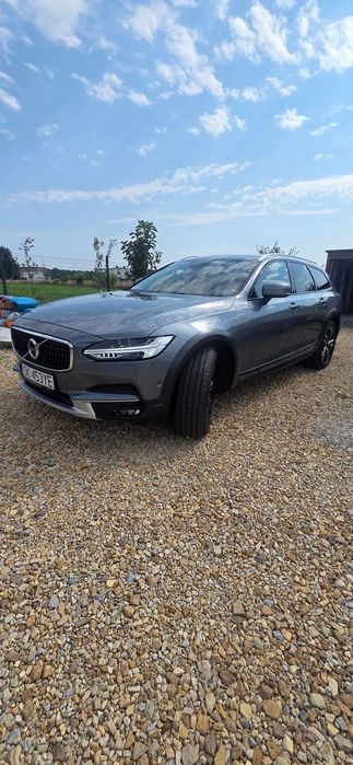 Volvo V90 Cross Country