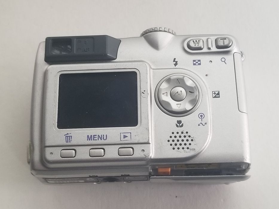 Фотоаппарат Nikon  E5200  (Nikon)
