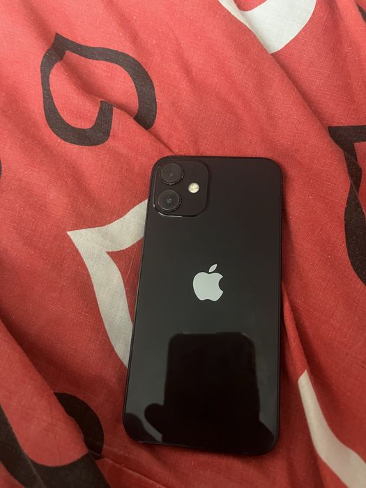 iphone 12 mini.