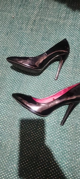 Sapatos Zara 40 verniz