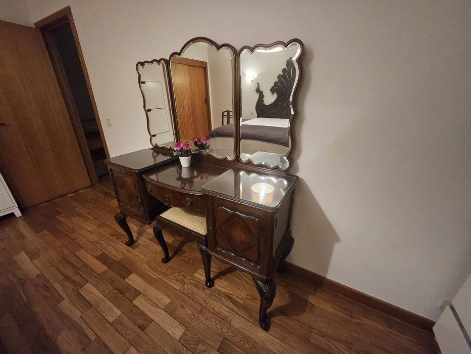 Boudoir antigos madeira maciça