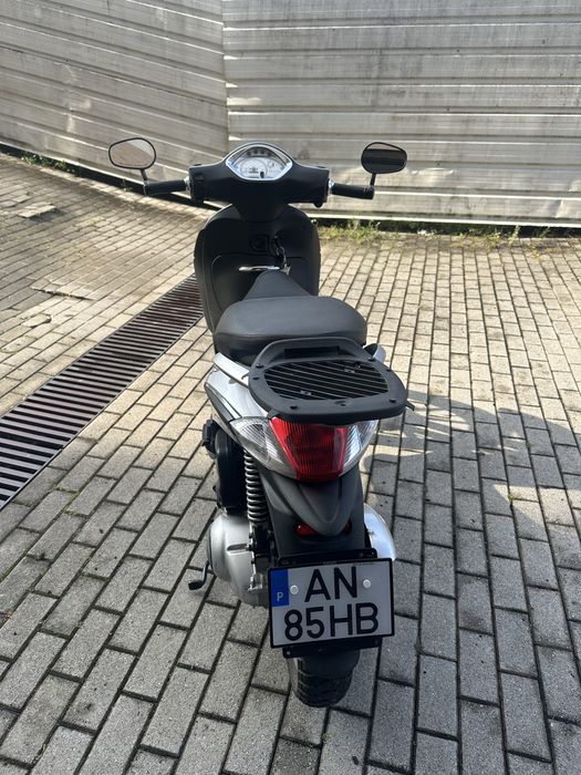 Scoter Piaggio125