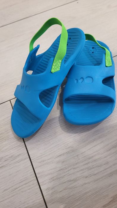 Klapki na gumce Nabaiji Decathlon rozm 25 26 15,5 16 cm