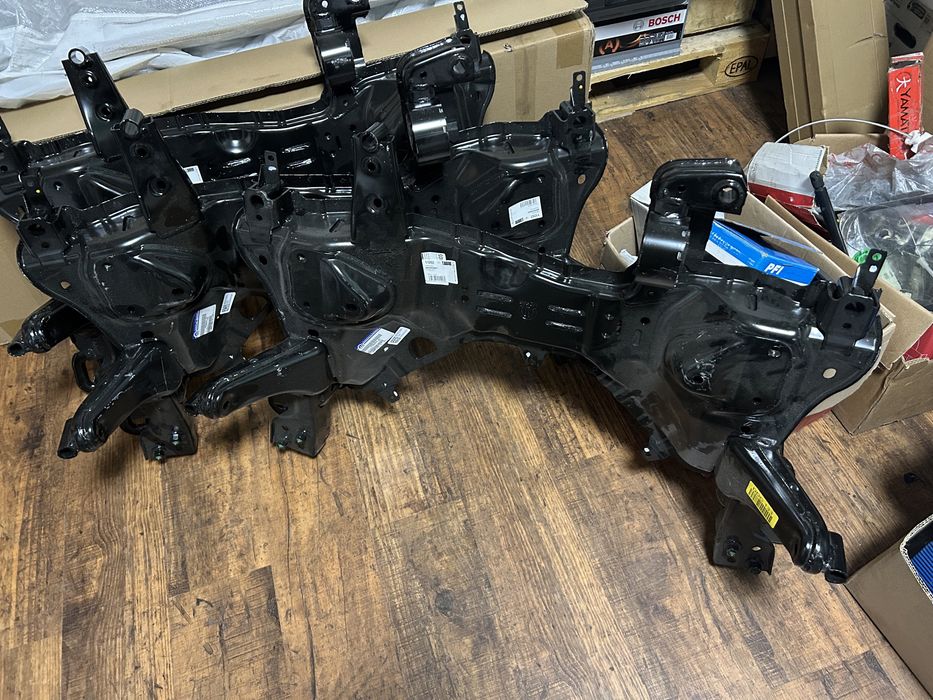 Подрамник передний  Jeep Cherokee 2018 новый рестайлинг балка оригинал