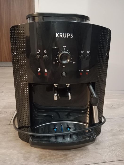 Ekspres ciśnieniowy Krups EA8108