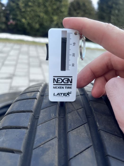 185/65R15 Bridgestone T005 stan BDB